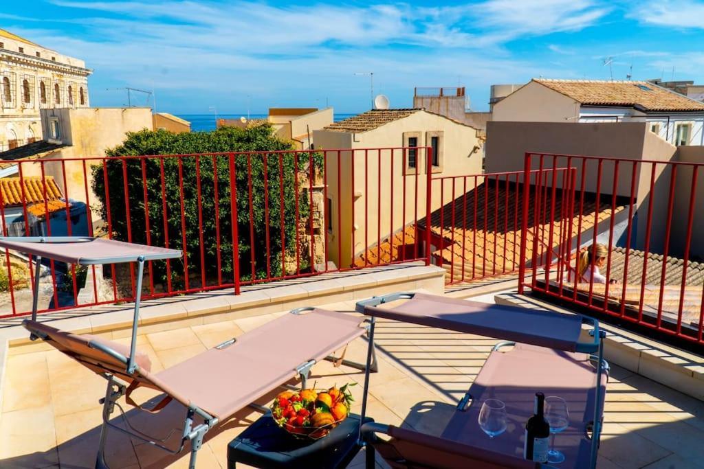 Casa Charm Rosaapartmentsortigia Сиракузы Экстерьер фото